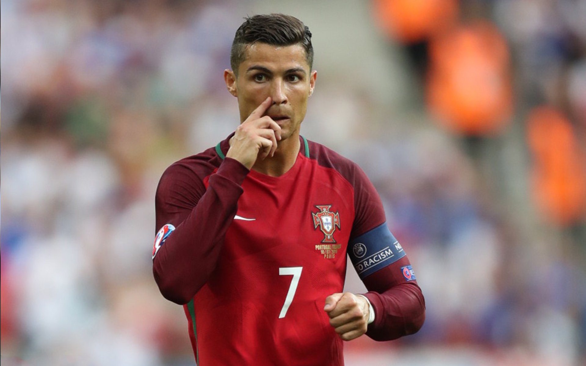 萨默·麦金托什泳池内外双重突破，麦金托什的画